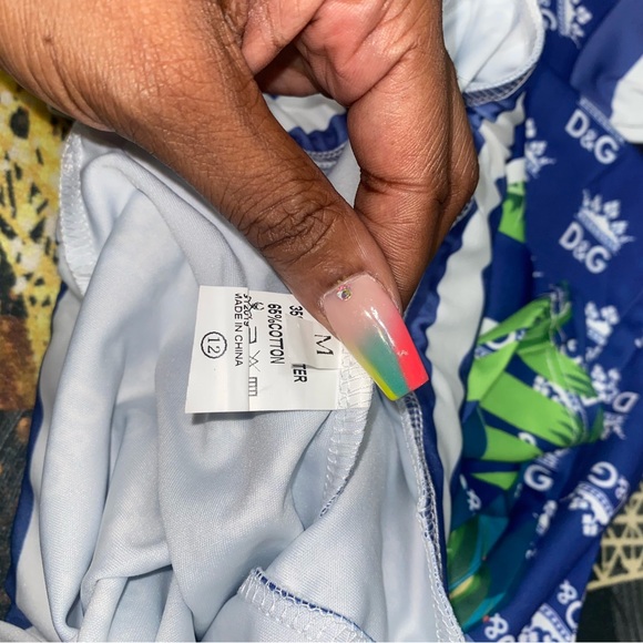 Tracksuit - Picture 5 of 8